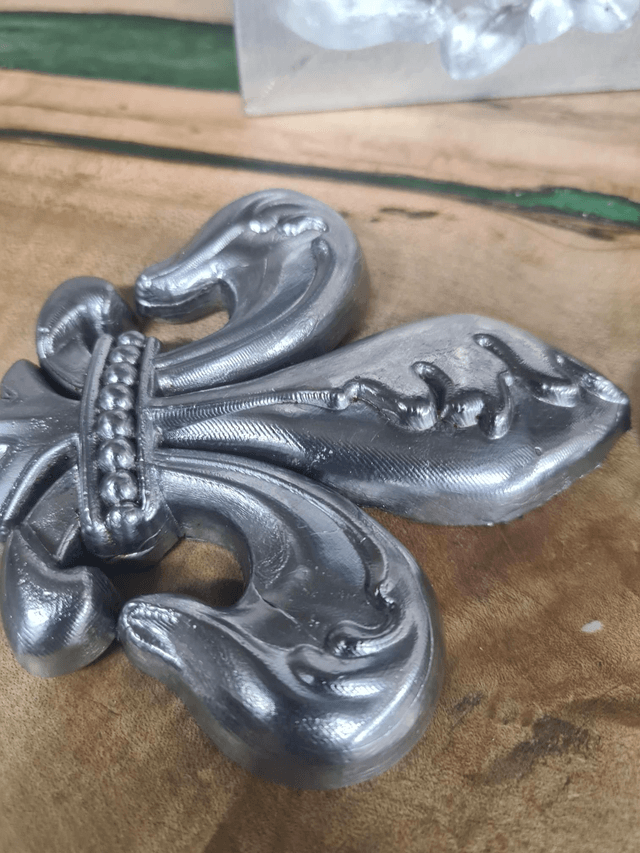 Fancy Fleur-De-Lis 